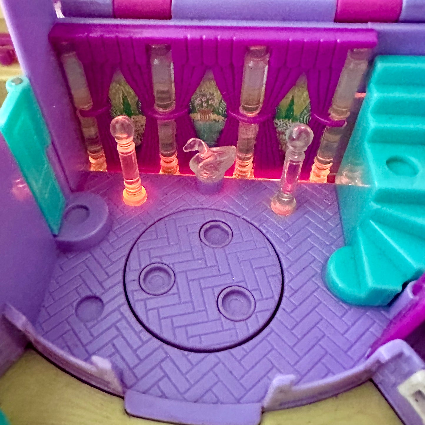 1994 Polly Pocket Light Up Magical Mansion